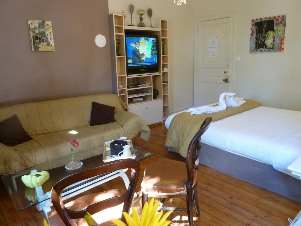 Chambre D'Hotes "Le Village" Villenouvelle 客房 照片
